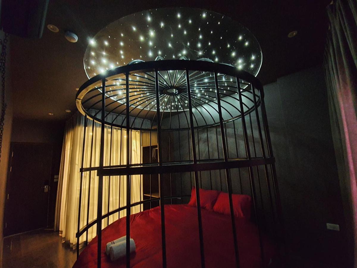 Liebeshotel 69 Boutique *
